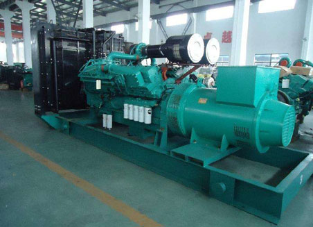恭城800kw康明斯柴油发电机组